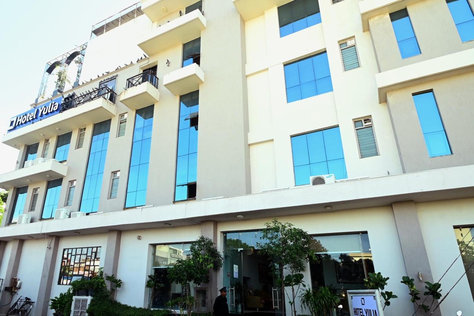 Hotel Yulia- Le Amour Inn Джайпур Екстериор снимка