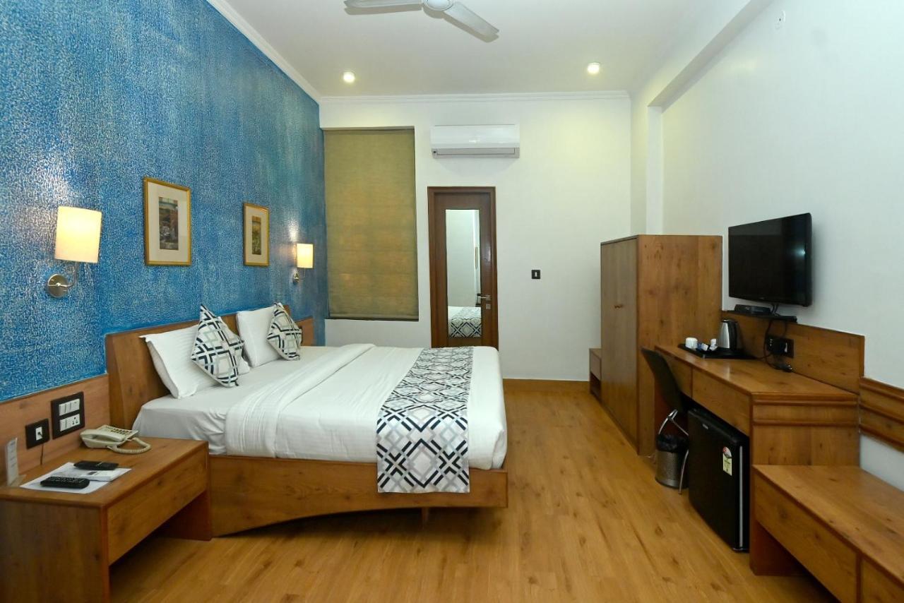 Hotel Yulia- Le Amour Inn Джайпур Екстериор снимка